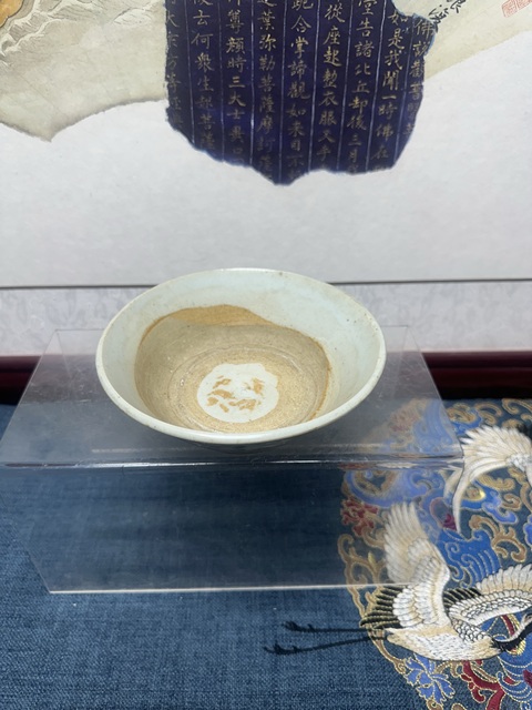古玩陶瓷明晚期花卉青花碗拍賣,當前價格89元