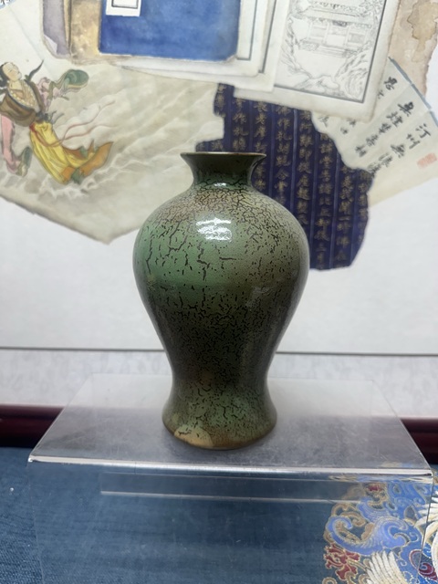 古玩陶瓷567精品綠釉梅瓶拍賣,當前價格98元