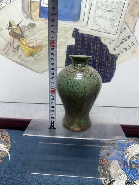 古玩陶瓷567精品綠釉梅瓶拍賣,當前價格98元