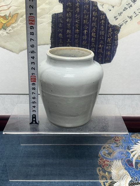 古玩陶瓷明晚期甜白釉釉罐 高白 挺拔拍賣,當前價格1260元