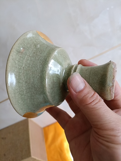 古玩陶瓷元代精品龍泉青瓷高足杯拍賣,當前價格598元