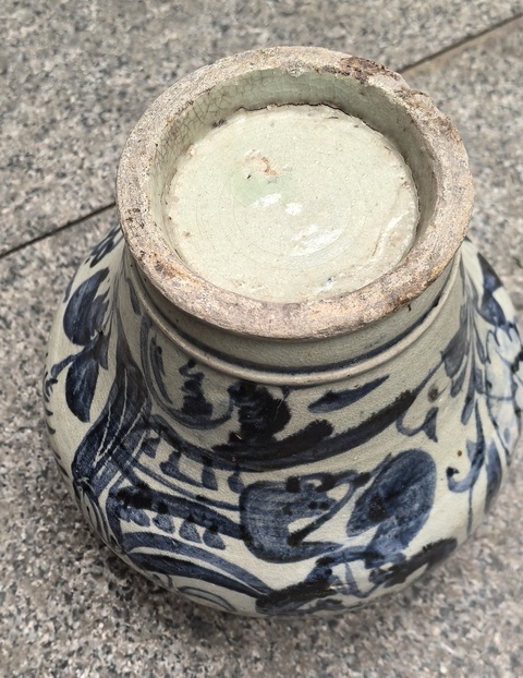 古玩陶瓷清代人物紋青花酒壇拍賣，當前價格4800元