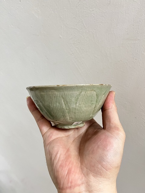 古玩陶瓷宋,龍泉窯茶盞拍賣,當前價格2888元