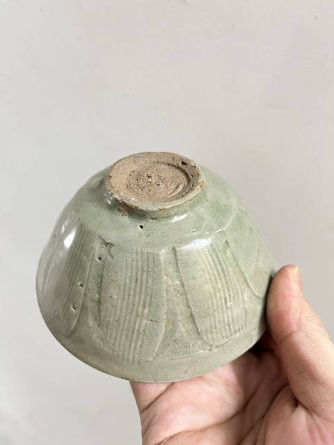 古玩陶瓷宋,龍泉窯茶盞拍賣,當前價格2888元