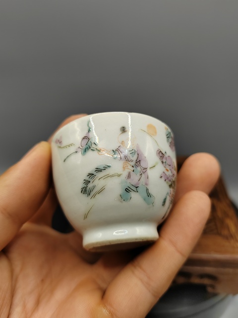 古玩陶瓷清同治?細(xì)路粉彩精品麒麟送子圖蓋缸拍賣,當(dāng)前價(jià)格980元