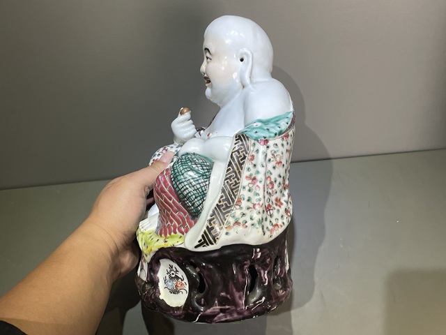 古玩陶瓷民國細路粉彩彌勒佛真品鑒賞圖