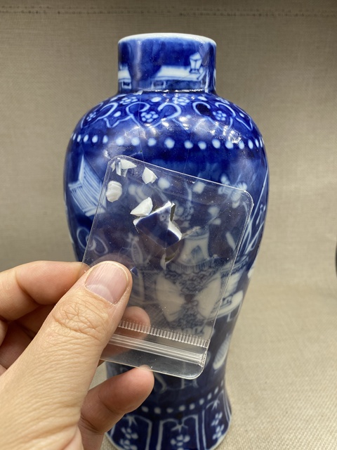 古玩陶瓷青花博古圖雞腿瓶拍賣，當(dāng)前價格0元