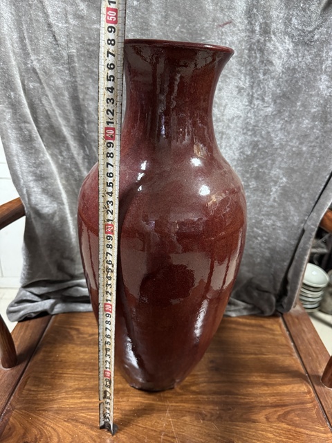 古玩陶瓷紅釉瓶真品鑒賞圖