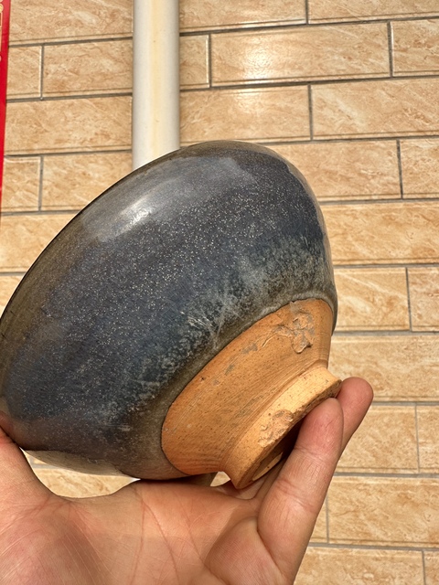 古玩陶瓷鈞窯天藍釉綠斑碗真品鑒賞圖