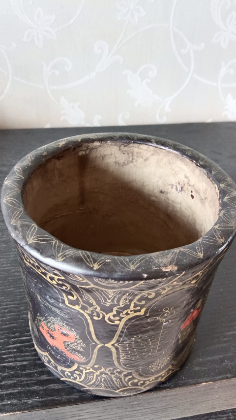 古玩雜項木胎漆器描彩繪筆筒真品鑒賞圖