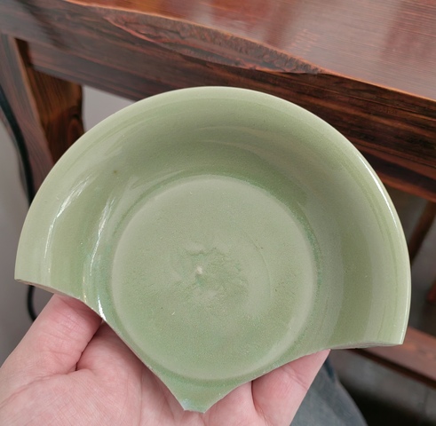 古玩陶瓷龍泉窯青釉盤拍賣,當前價格888元