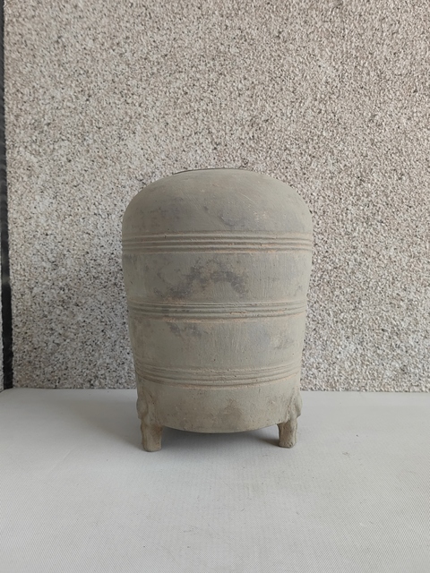 古玩陶瓷灰陶弦紋谷倉拍賣,當前價格1500元