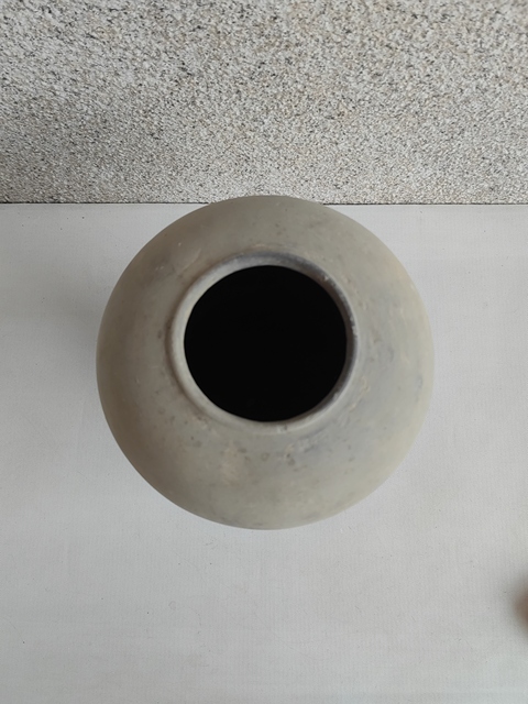 古玩陶瓷灰陶弦紋谷倉拍賣,當前價格1500元