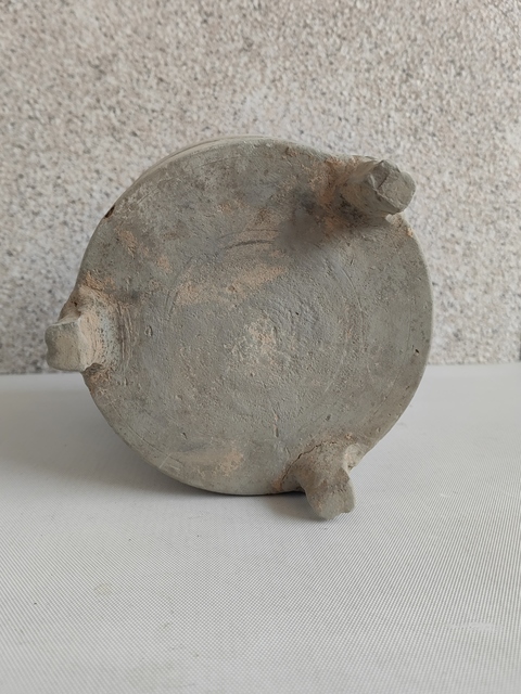 古玩陶瓷灰陶弦紋谷倉拍賣,當前價格1500元