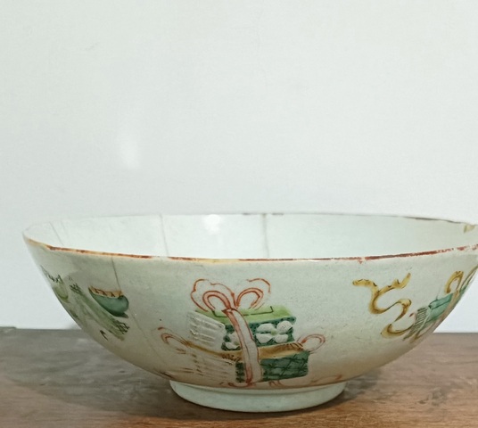 古玩陶瓷粉彩博古圖大碗真品鑒賞圖