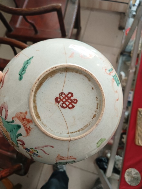 古玩陶瓷粉彩博古圖大碗真品鑒賞圖
