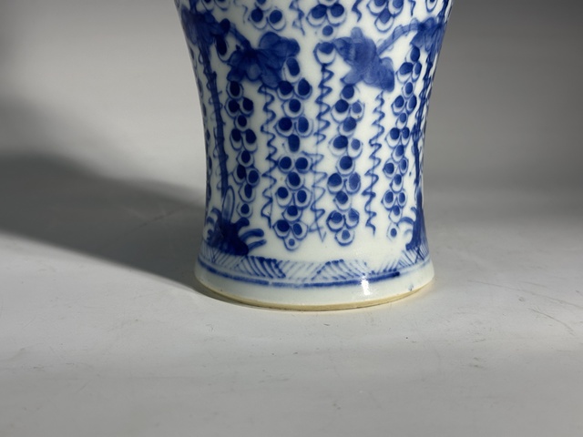 古玩陶瓷瓶真品鑒賞圖