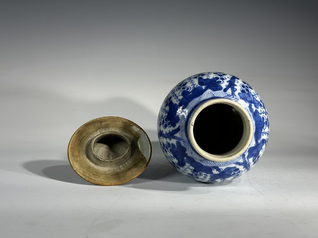 古玩陶瓷瓶真品鑒賞圖