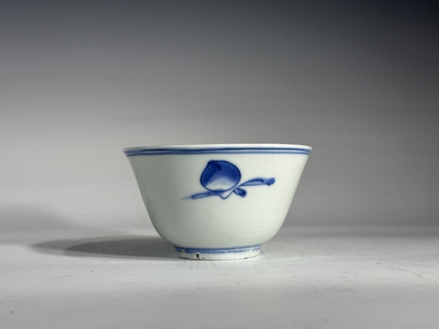 古玩陶瓷杯真品鑒賞圖