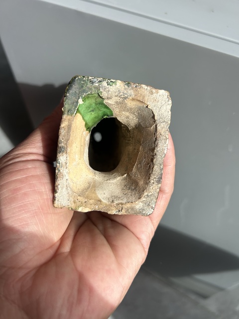 古玩陶瓷明三彩獅子燈真品鑒賞圖