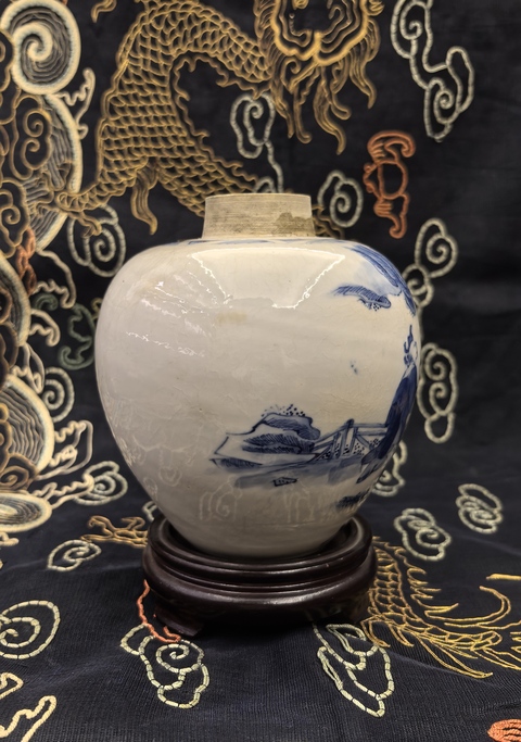 古玩陶瓷煨瓷青花(加官進(jìn)爵)罐拍賣,當(dāng)前價(jià)格18888元
