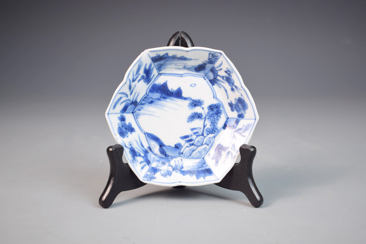 古玩陶瓷山水六方小盤真品鑒賞圖