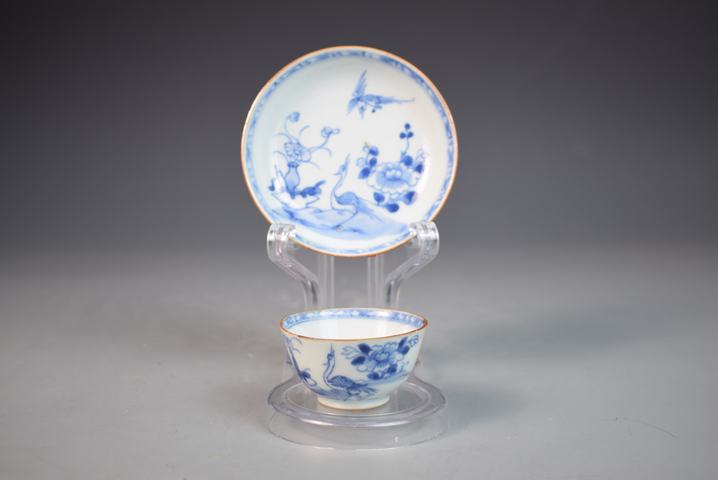 古玩陶瓷花鳥紋杯碟真品鑒賞圖
