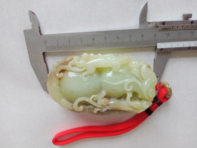 古玩玉器和田玉把件葫蘆拍賣,當前價格280元