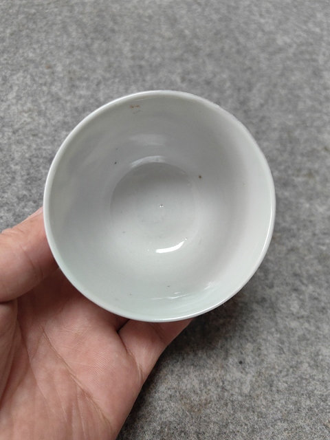 古玩陶瓷粉彩杯拍賣，當前價格800元