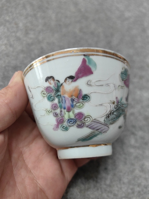 古玩陶瓷粉彩杯拍賣，當前價格800元