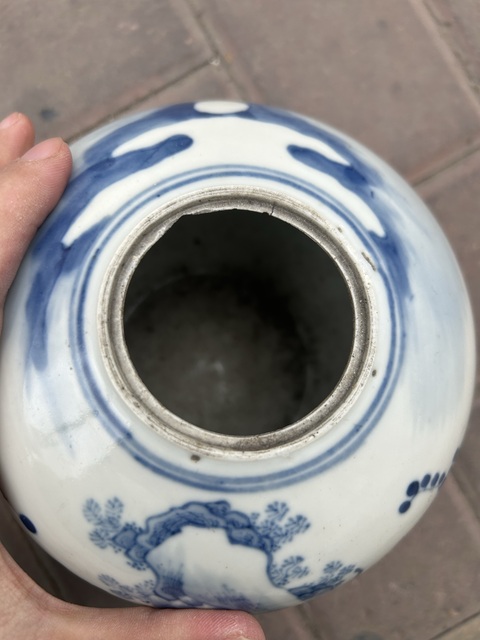 古玩陶瓷人物紋青花蓋罐真品鑒賞圖