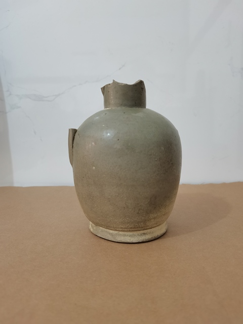古玩陶瓷越窯青釉執(zhí)壺拍賣,當(dāng)前價(jià)格0元