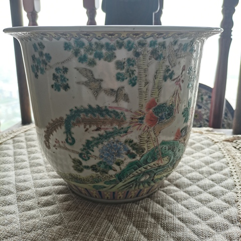 古玩陶瓷花鳥紋花盆真品鑒賞圖