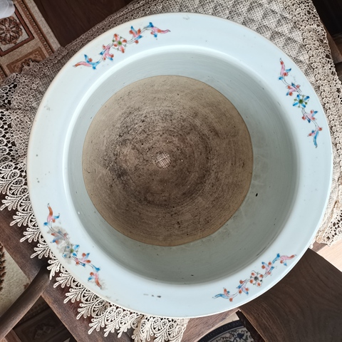 古玩陶瓷花鳥紋花盆真品鑒賞圖