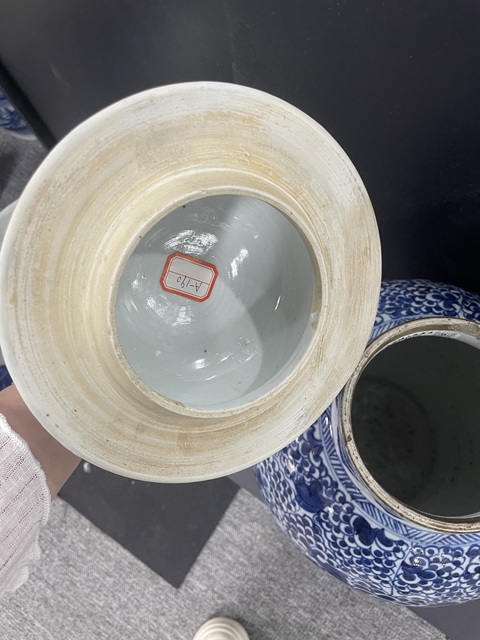 古玩陶瓷鳳穿牡丹將軍罐真品鑒賞圖