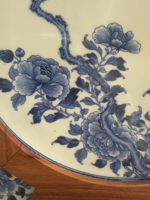 古玩陶瓷花鳥紋青花瓷板畫真品鑒賞圖