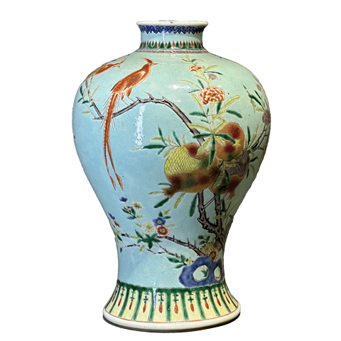 古玩陶瓷松石綠粉彩花鳥紋梅瓶真品鑒賞圖