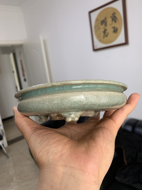 古玩陶瓷龍泉青瓷三足爐拍賣,當(dāng)前價格4200元