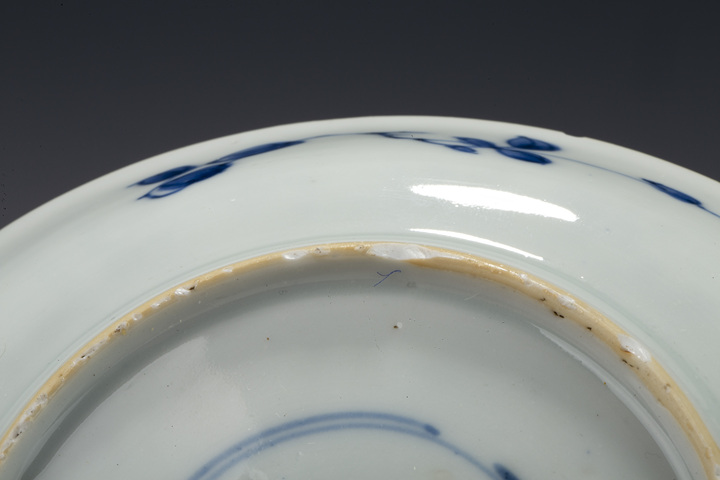 古玩陶瓷晚清·青花開窗花卉紋小盤一對拍賣，當前價格828元