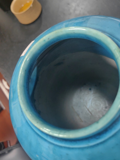 古玩陶瓷孔雀蘭釉罐真品鑒賞圖