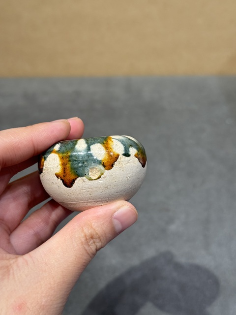 古玩陶瓷唐三彩掛藍水盂真品鑒賞圖