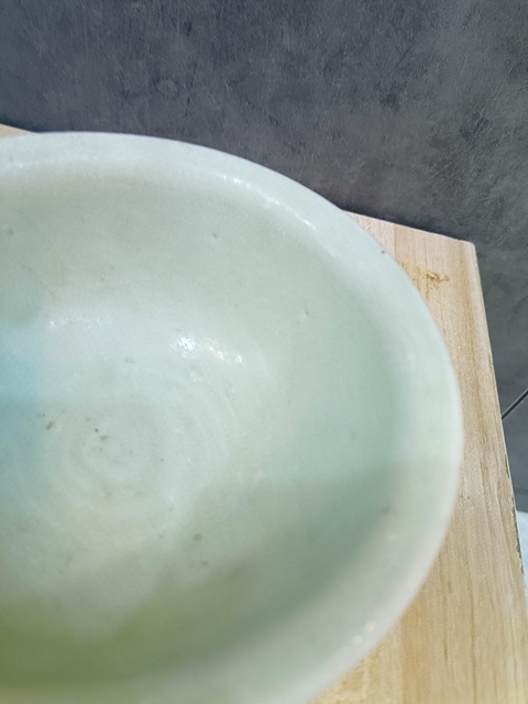 古玩陶瓷龍泉青瓷碗真品鑒賞圖