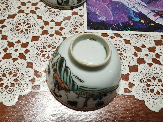 古玩陶瓷油粉彩仕女人物杯真品鑒賞圖