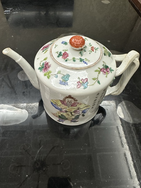 古玩陶瓷粉彩無雙譜人物茶壺，注意品相真品鑒賞圖