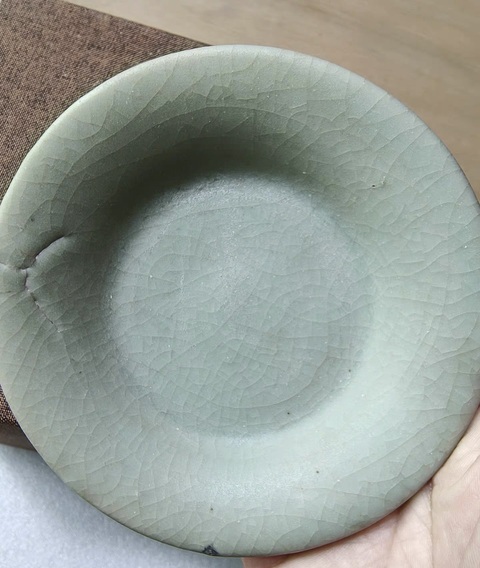 古玩陶瓷龍泉青瓷盤真品鑒賞圖