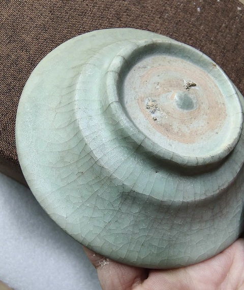 古玩陶瓷龍泉青瓷盤真品鑒賞圖