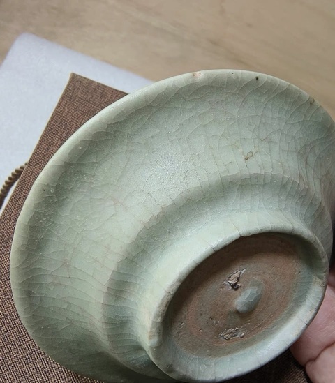 古玩陶瓷龍泉青瓷盤真品鑒賞圖