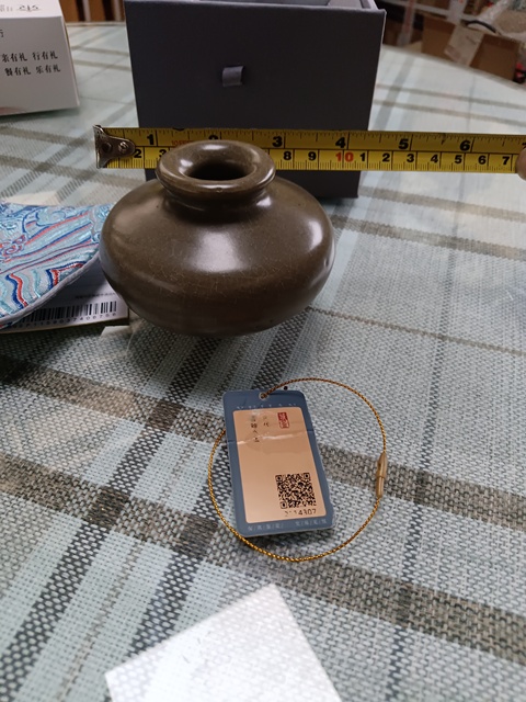 古玩陶瓷元代精品龍泉青瓷水盂拍賣,當前價格2980元