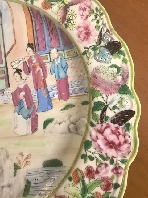 古玩陶瓷廣彩人物花口盤真品鑒賞圖