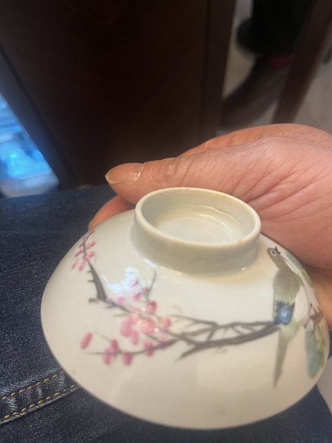 古玩陶瓷粉彩蓋碗真品鑒賞圖